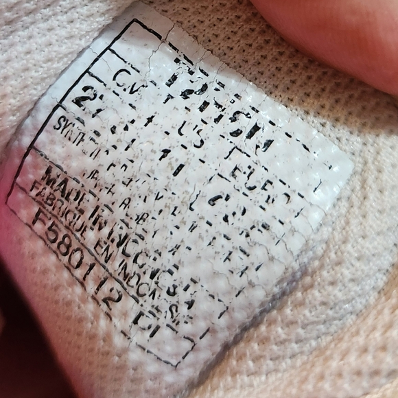 Asics size 11 gel blur 33 pink tennis shoes - Picture 7 of 7